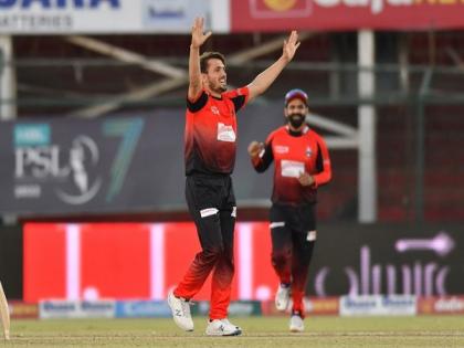 PSL: Lahore Qalandars beat Islamabad United by 8 runs | PSL: Lahore Qalandars beat Islamabad United by 8 runs