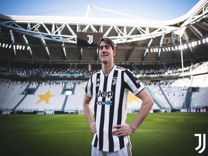 Serie A: Dusan Vlahovic joins Juventus from Fiorentina | Serie A: Dusan Vlahovic joins Juventus from Fiorentina