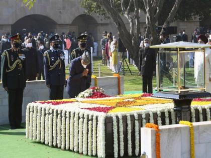 President Kovind pays homage to Mahatma Gandhi on Martyrs' Day | President Kovind pays homage to Mahatma Gandhi on Martyrs' Day