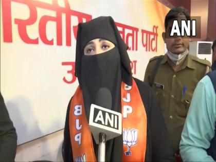 Daughter-in-law of Congress leader Taqueer Raza Khan joins BJP ahead of UP Assembly elections | Daughter-in-law of Congress leader Taqueer Raza Khan joins BJP ahead of UP Assembly elections