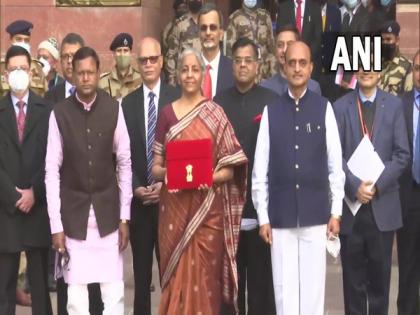 Sitharaman to present Union Budget 2022-23 in paperless format | Sitharaman to present Union Budget 2022-23 in paperless format Sitharaman to present Union Budget 2022-23 in paperless format | Sitharaman to present Union Budget 2022-23 in paperless format