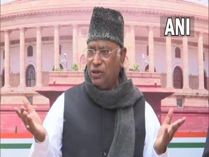Budget only for rich, has nothing for poor: Congress' Mallikarjun Kharge | Budget only for rich, has nothing for poor: Congress' Mallikarjun Kharge