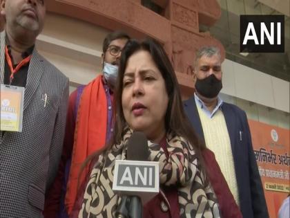 Meenakshi Lekhi slams Cong over Punjab leadership tussle, compares Jakhar' situation with Sardar Patel | Meenakshi Lekhi slams Cong over Punjab leadership tussle, compares Jakhar' situation with Sardar Patel