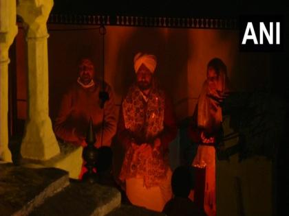 Himachal Pradesh: Punjab CM Channi offer prayers at Baglamukhi temple in Kangra | Himachal Pradesh: Punjab CM Channi offer prayers at Baglamukhi temple in Kangra