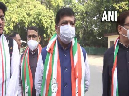 Tripura former BJP leaders Sudip Roy Barman, Ashish Saha join Congress after meeting Rahul Gandhi in Delhi | Tripura former BJP leaders Sudip Roy Barman, Ashish Saha join Congress after meeting Rahul Gandhi in Delhi