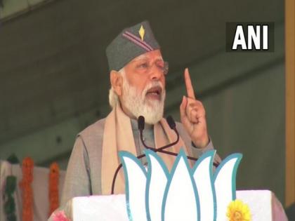 Uttarakhand polls: Congress policy is divide and loot: PM Modi | Uttarakhand polls: Congress policy is divide and loot: PM Modi