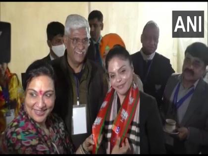 Punjab Women Commission chairperson Manisha Gulati joins BJP ahead of Assembly polls | Punjab Women Commission chairperson Manisha Gulati joins BJP ahead of Assembly polls