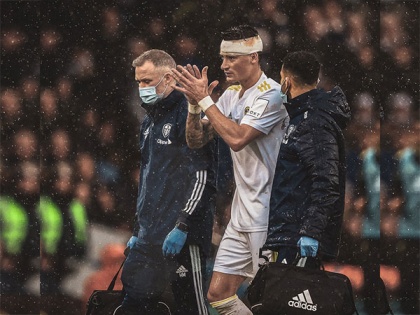 Leeds, PFA call for temporary concussion subs after Koch injury | Leeds, PFA call for temporary concussion subs after Koch injury