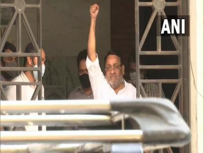 Money Laundering Case: Nawab Malik produced before Special PMLA court in Mumbai | Money Laundering Case: Nawab Malik produced before Special PMLA court in Mumbai Money Laundering Case: Nawab Malik produced before Special PMLA court in Mumbai | Money Laundering Case: Nawab Malik produced before Special PMLA court in Mumbai