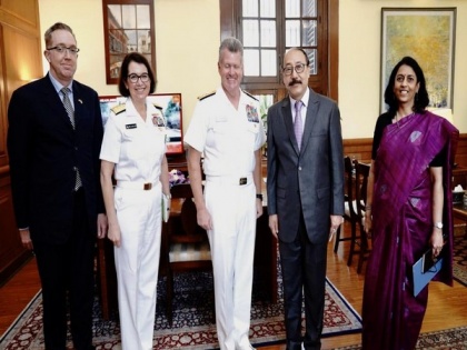 Shringla meets Commander of US Pacific Fleet | Shringla meets Commander of US Pacific Fleet