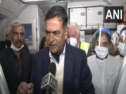 Govt committed to bring back every Indian stranded in Ukraine: Union Minister | Govt committed to bring back every Indian stranded in Ukraine: Union Minister Govt committed to bring back every Indian stranded in Ukraine: Union Minister | Govt committed to bring back every Indian stranded in Ukraine: Union Minister