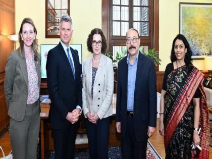 Shringla meets Deputy FM of Canada, discusses bilateral, global issues of mutual interest | Shringla meets Deputy FM of Canada, discusses bilateral, global issues of mutual interest