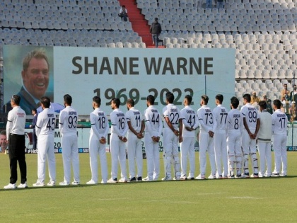 Ind vs SL: Both teams wear black armbands in memory of Shane Warne | Ind vs SL: Both teams wear black armbands in memory of Shane Warne
