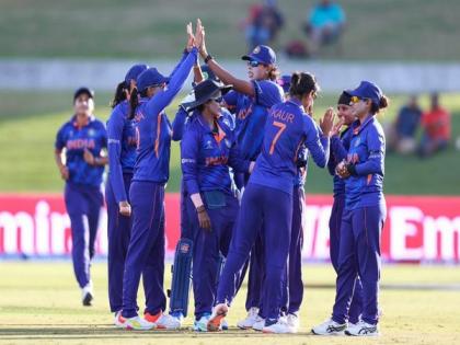 Women's WC: Sachin Tendulkar congratulates Team India over win against Pak | Women's WC: Sachin Tendulkar congratulates Team India over win against Pak