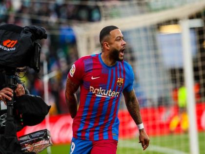 La Liga: Barcelona move to 3rd spot after comeback win against Elche, Atletico leapfrog Betis | La Liga: Barcelona move to 3rd spot after comeback win against Elche, Atletico leapfrog Betis