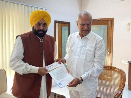 ‘Summoning special session patiently illegal,’ Punjab Guv informs CM | ‘Summoning special session patiently illegal,’ Punjab Guv informs CM ‘Summoning special session patiently illegal,’ Punjab Guv informs CM | ‘Summoning special session patiently illegal,’ Punjab Guv informs CM