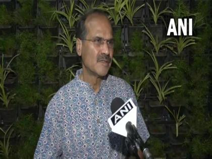 'No democracy in West Bengal': Adhir Chowdhury alleges Cong member shot dead by TMC 'goons' | 'No democracy in West Bengal': Adhir Chowdhury alleges Cong member shot dead by TMC 'goons' 'No democracy in West Bengal': Adhir Chowdhury alleges Cong member shot dead by TMC 'goons' | 'No democracy in West Bengal': Adhir Chowdhury alleges Cong member shot dead by TMC 'goons'