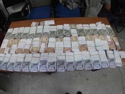 Mizoram: Woman arrested with Rs 11,35,600 fake currency in Aizawl | Mizoram: Woman arrested with Rs 11,35,600 fake currency in Aizawl