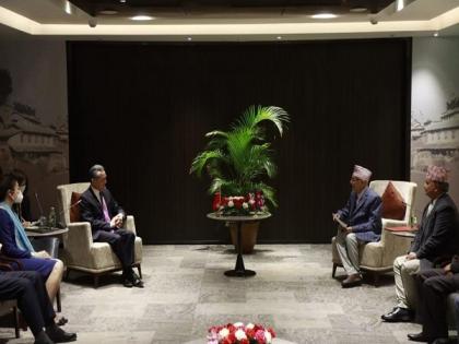 Chinese FM Wangi Yi meets former Prime Minister KP Sharma Oli in Kathmandu | Chinese FM Wangi Yi meets former Prime Minister KP Sharma Oli in Kathmandu