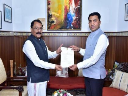 Ahead of oath, Pramod Sawant hands over list of ministers to Goa Governor | Ahead of oath, Pramod Sawant hands over list of ministers to Goa Governor