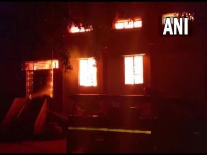 UP: Fire breaks out at registry office in Shahjahanpur, no damage to documents reported | UP: Fire breaks out at registry office in Shahjahanpur, no damage to documents reported UP: Fire breaks out at registry office in Shahjahanpur, no damage to documents reported | UP: Fire breaks out at registry office in Shahjahanpur, no damage to documents reported