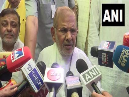 Sharad-Lalu reunion after 25 years, LJD merges with RJD | Sharad-Lalu reunion after 25 years, LJD merges with RJD Sharad-Lalu reunion after 25 years, LJD merges with RJD | Sharad-Lalu reunion after 25 years, LJD merges with RJD