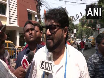 Babul Supriyo files nomination as TMC candidate for Ballygunge Assembly bypolls, calls it 'new journey in politics' | Babul Supriyo files nomination as TMC candidate for Ballygunge Assembly bypolls, calls it 'new journey in politics'