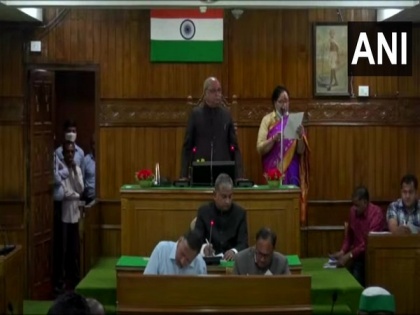 Newly-elected Uttarakhand MLAs swear in as members of Legislative Assembly | Newly-elected Uttarakhand MLAs swear in as members of Legislative Assembly