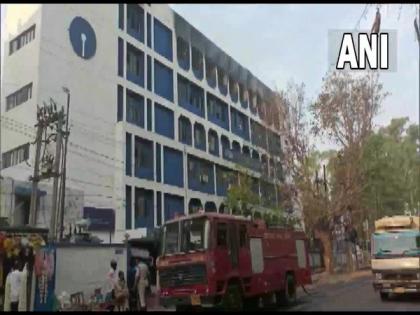 Fire breaks out at SBI's zonal office in Ranchi | Fire breaks out at SBI's zonal office in Ranchi