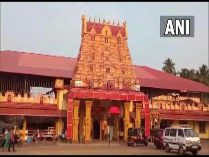 Posters banning Muslim-run shops, stalls have popped up at temple fairs across Karnataka | Posters banning Muslim-run shops, stalls have popped up at temple fairs across Karnataka Posters banning Muslim-run shops, stalls have popped up at temple fairs across Karnataka | Posters banning Muslim-run shops, stalls have popped up at temple fairs across Karnataka
