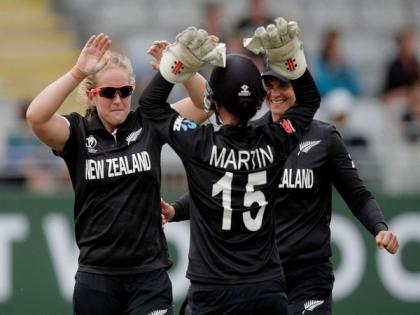 Women's CWC: Suzie Bates, Hannah Rowe shine as New Zealand cruise past Pakistan | Women's CWC: Suzie Bates, Hannah Rowe shine as New Zealand cruise past Pakistan