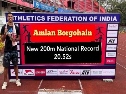 Fed Cup: Assam CM congratulates Hima Das, Amlan Borgohain on winning gold medals | Fed Cup: Assam CM congratulates Hima Das, Amlan Borgohain on winning gold medals