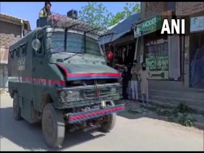 Terror funding case: NIA conducts raids at multiple places in J-K | Terror funding case: NIA conducts raids at multiple places in J-K