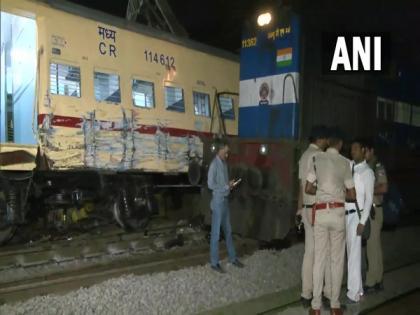 3 coaches of Puducherry Express derail in Mumbai after minor collision with another train, no injuries reported | 3 coaches of Puducherry Express derail in Mumbai after minor collision with another train, no injuries reported