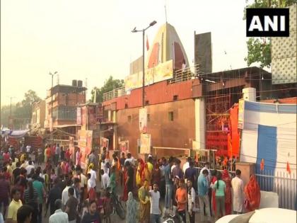 On Hanuman Jayanti, devotees throng Hanuman temples to offer prayers | On Hanuman Jayanti, devotees throng Hanuman temples to offer prayers