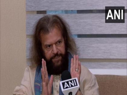 Jahangirpuri violence: BJP MP Hansraj Hans appeals for peace, brotherhood | Jahangirpuri violence: BJP MP Hansraj Hans appeals for peace, brotherhood