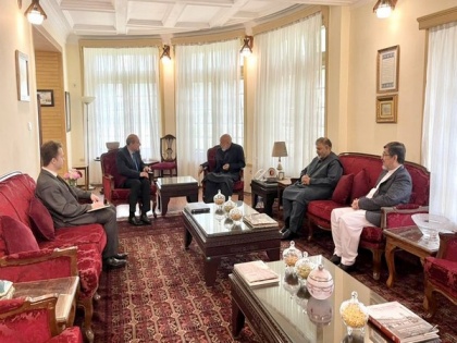 Former Afghan President discusses bilateral ties with Russian envoy | Former Afghan President discusses bilateral ties with Russian envoy