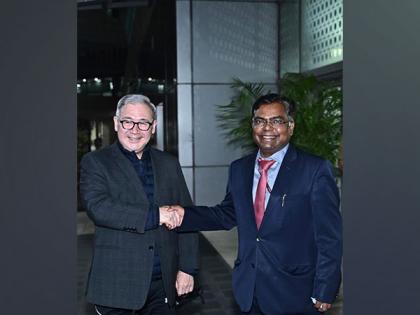 India welcomes Philippines Secretary of Foreign Affairs in New Delhi | India welcomes Philippines Secretary of Foreign Affairs in New Delhi