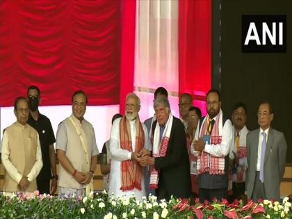 PM Modi, Ratan Tata inaugurate 7 state-of-the-art cancer hospitals in Assam | PM Modi, Ratan Tata inaugurate 7 state-of-the-art cancer hospitals in Assam