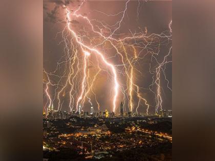 Spectacular lightning display of Malaysia's night sky goes viral | Spectacular lightning display of Malaysia's night sky goes viral