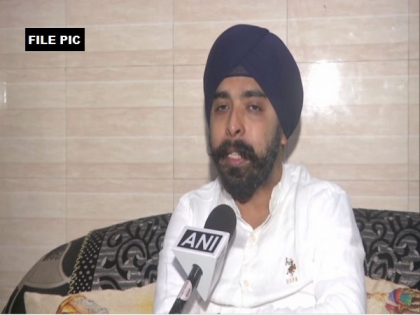 Minorities Commission seeks report from Punjab govt for not allowing Bagga to wear 'turban' during arrest | Minorities Commission seeks report from Punjab govt for not allowing Bagga to wear 'turban' during arrest