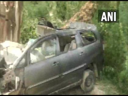 6 dead, 3 critically injured in road accident in UP's Rampur | 6 dead, 3 critically injured in road accident in UP's Rampur 6 dead, 3 critically injured in road accident in UP's Rampur | 6 dead, 3 critically injured in road accident in UP's Rampur