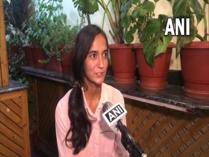 'Priceless moment,' says Shimla girl who handed over portrait to PM Modi | 'Priceless moment,' says Shimla girl who handed over portrait to PM Modi 'Priceless moment,' says Shimla girl who handed over portrait to PM Modi | 'Priceless moment,' says Shimla girl who handed over portrait to PM Modi