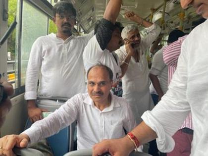 Congress 'Satyagrah' march: Adhir Ranjan Chowdhury alleges manhandling by Delhi Police personnel | Congress 'Satyagrah' march: Adhir Ranjan Chowdhury alleges manhandling by Delhi Police personnel