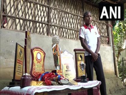 Tribal Karate Gold medallist from Assam appeals for better training facilities | Tribal Karate Gold medallist from Assam appeals for better training facilities