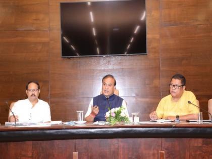 Assam CM directs education dept to introduce English as medium of instruction for science, maths from class VI | Assam CM directs education dept to introduce English as medium of instruction for science, maths from class VI Assam CM directs education dept to introduce English as medium of instruction for science, maths from class VI | Assam CM directs education dept to introduce English as medium of instruction for science, maths from class VI