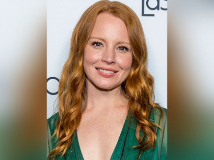 Lauren Ambrose latest entrant to join 'Yellowjackets' Season 2 cast | Lauren Ambrose latest entrant to join 'Yellowjackets' Season 2 cast