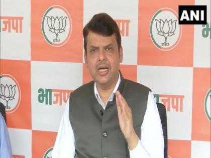 Fadnavis writes to Thackeray, expresses concern at attacks on industrialists in Sambhajinagar | Fadnavis writes to Thackeray, expresses concern at attacks on industrialists in Sambhajinagar