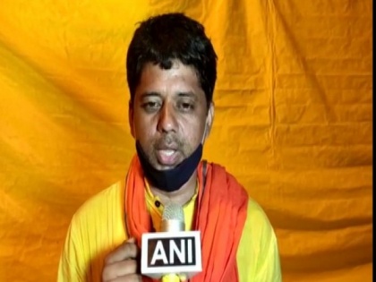 Muslim man undertakes 800 km journey to attend Ram temple's ground-breaking ceremony in Ayodhya | Muslim man undertakes 800 km journey to attend Ram temple's ground-breaking ceremony in Ayodhya