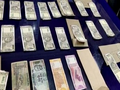 Andhra: Fake currency over Rs 1.2 lakh recovered, five arrested | Andhra: Fake currency over Rs 1.2 lakh recovered, five arrested